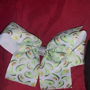 6/$12 Avocado bow